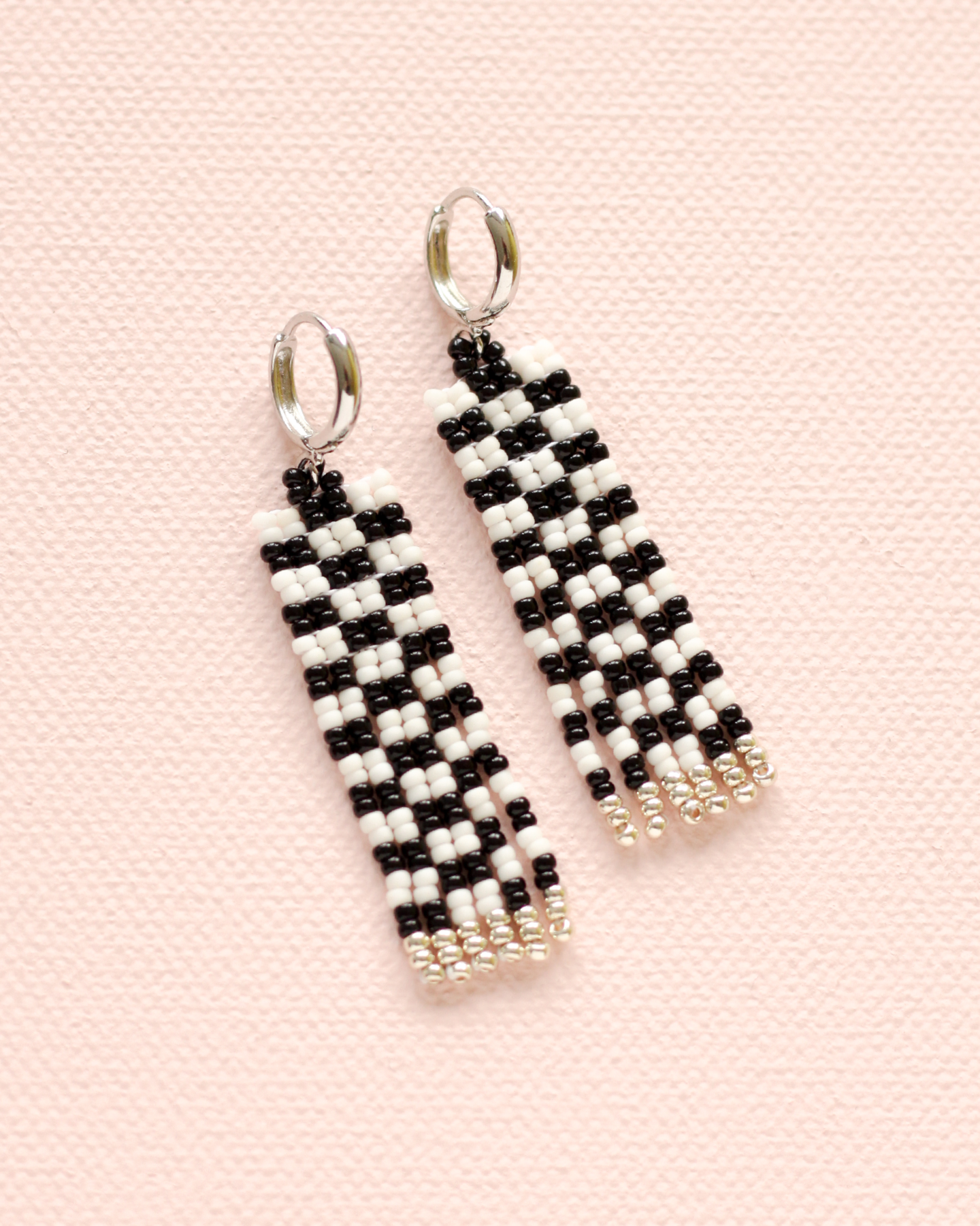 Earrings • CHECK 5: Black &amp; White