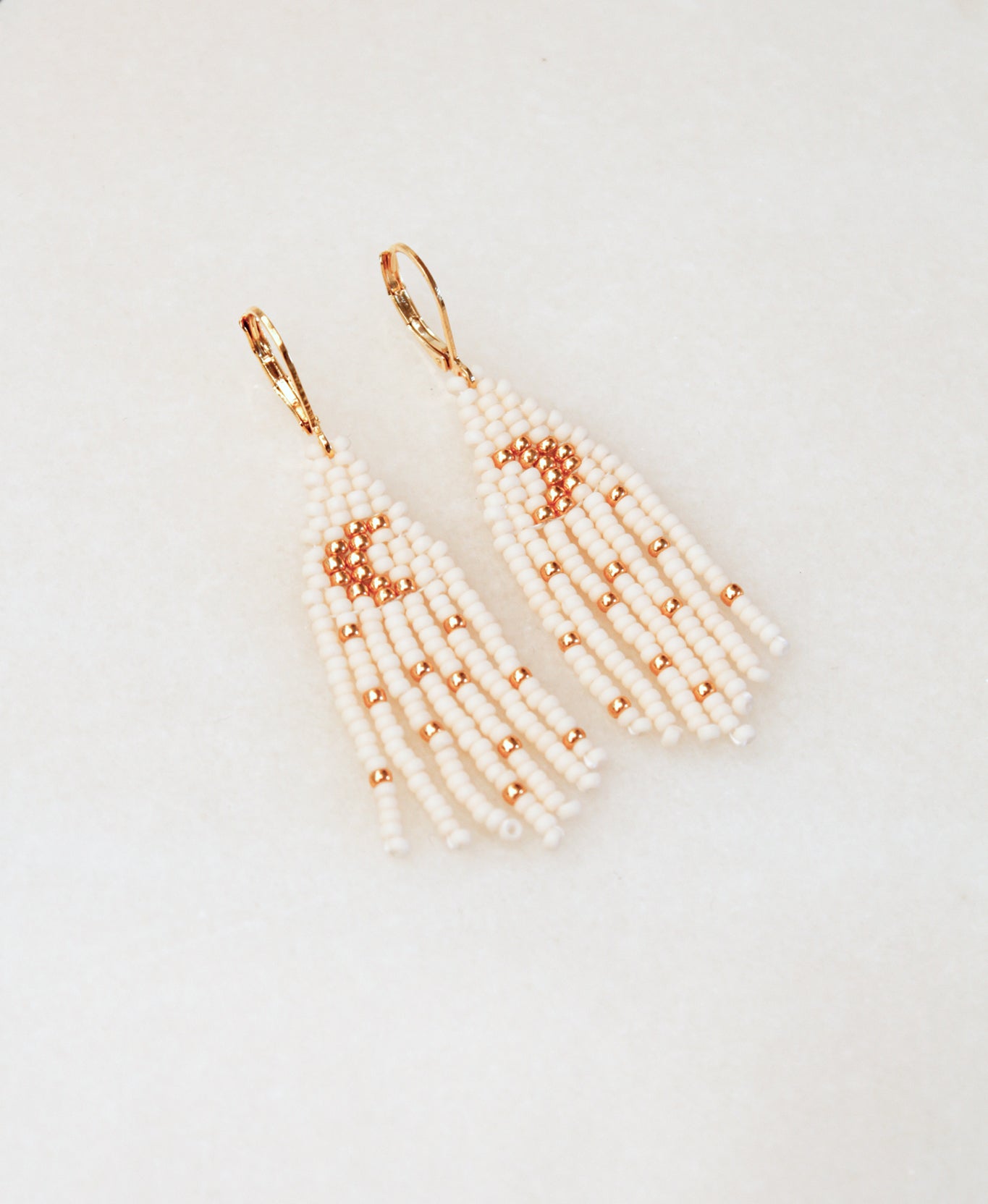 Oorbellen • Tiny Moon, zwart, goud